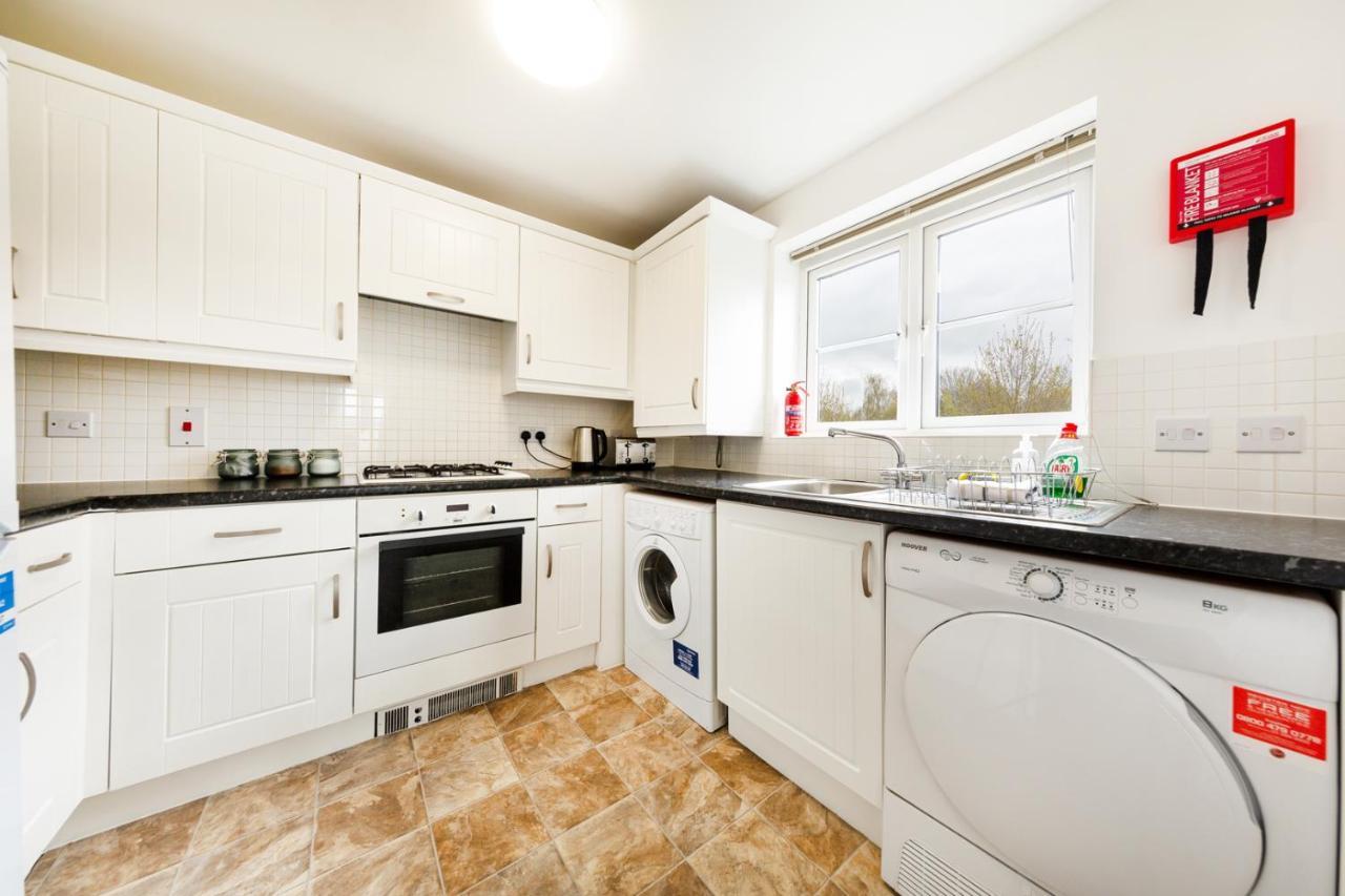 Bristol 2 Bedroom Apartment Free Parking ภายนอก รูปภาพ